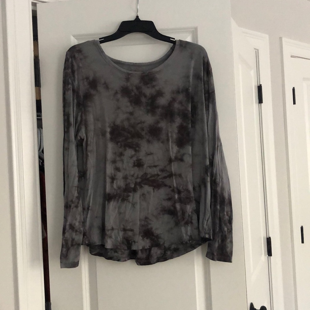 American Eagle Soft & Sexy Long Sleeve Tee